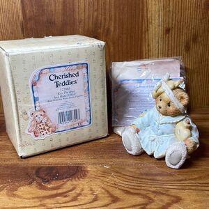 Cherished Teddies Kiss the Hurt and Make it well 127965 1994 Priscilla Hillman